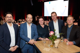 Bild 6 / 103